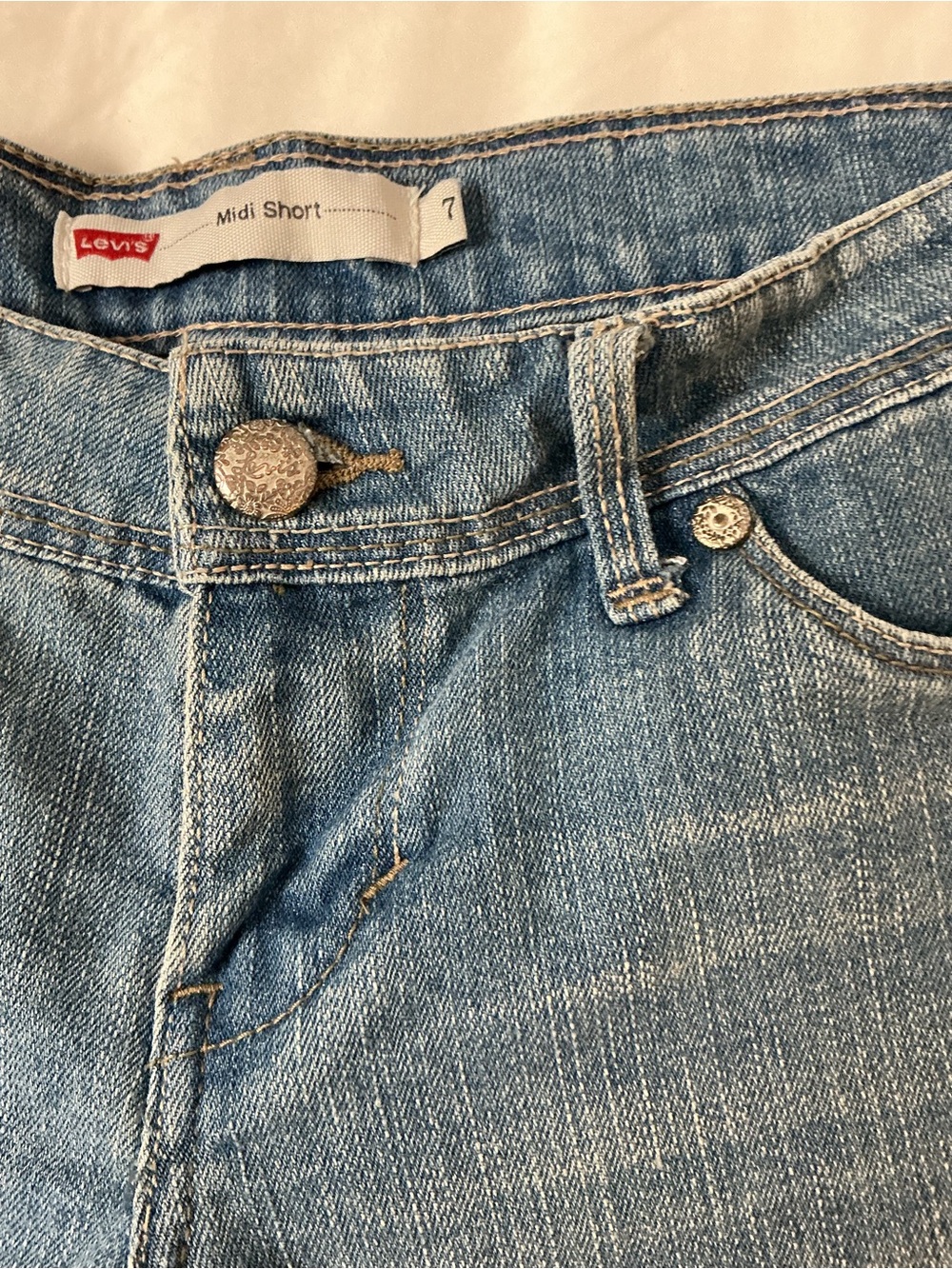 Levi's Light Blue Denim Cutoff Shorts - Picture 3 of 9